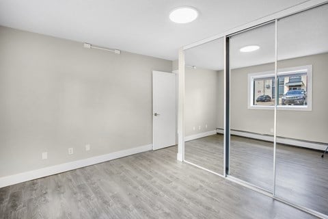 Floor plan for 1 bed, 1 bath, 700 sqft
